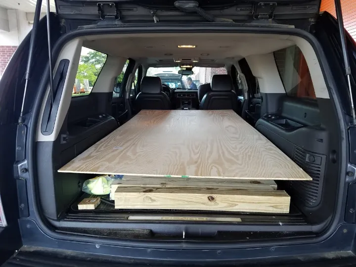 what suvs can fit a 4x8 sheet of plywood? 2