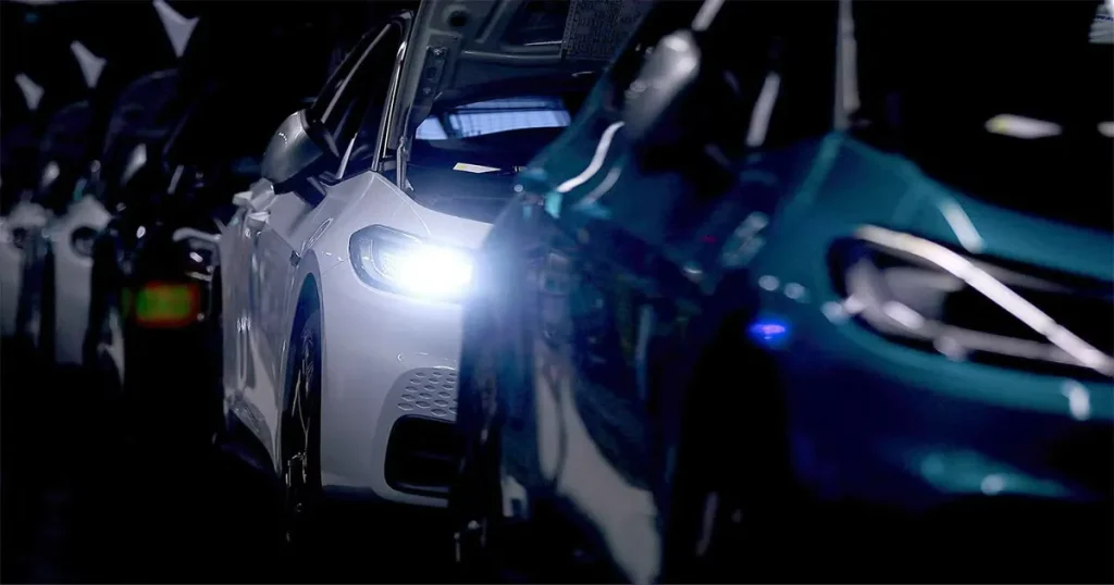 how many lumens in a car headlight