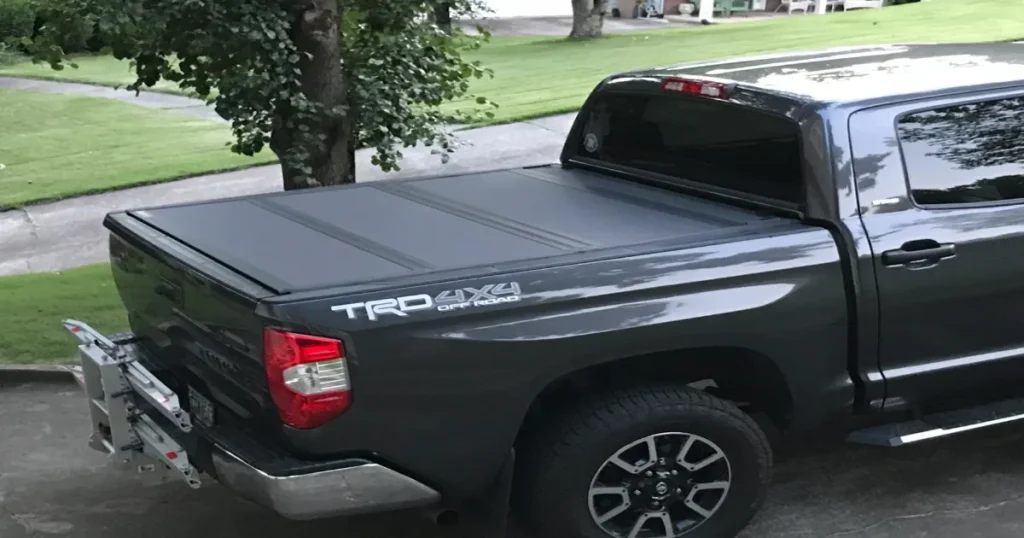 Best Hard Folding Tonneau Cover