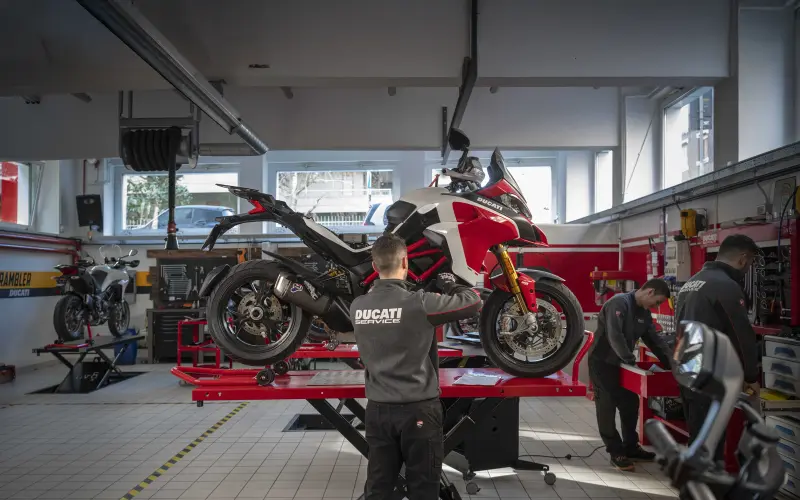 Service Ducati libretti uso manutenzione hero short 1600x1000 1